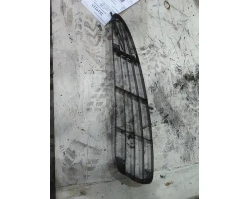 INTERNATIONAL MV AIR INTAKE LOUVERCOVER