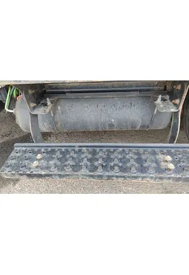 INTERNATIONAL MV AIR TANK