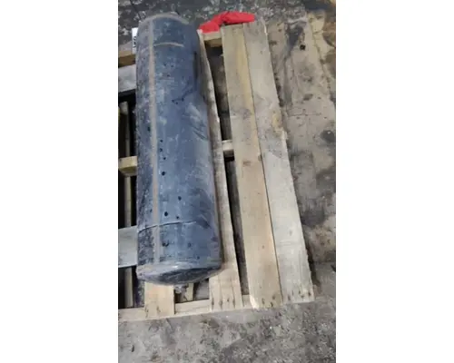 INTERNATIONAL MV AIR TANK