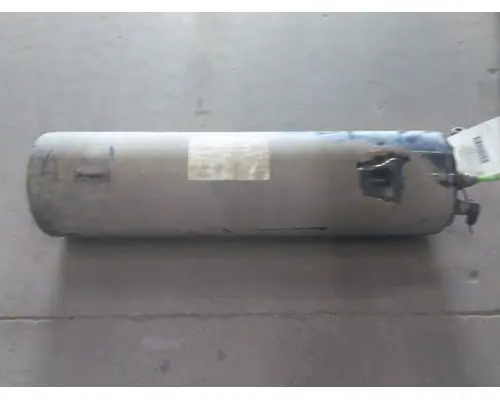 INTERNATIONAL MV AIR TANK