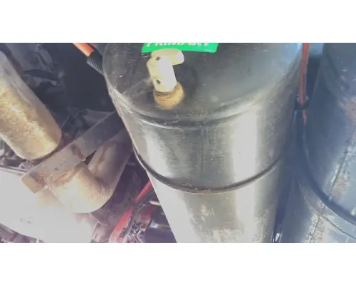 INTERNATIONAL MV AIR TANK