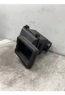 INTERNATIONAL MV Air Cleaner