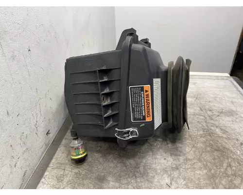 INTERNATIONAL MV Air Cleaner