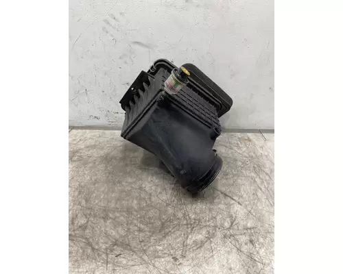 INTERNATIONAL MV Air Cleaner