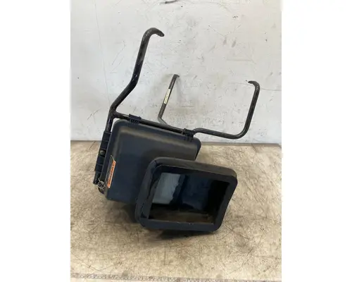 INTERNATIONAL MV Air Cleaner