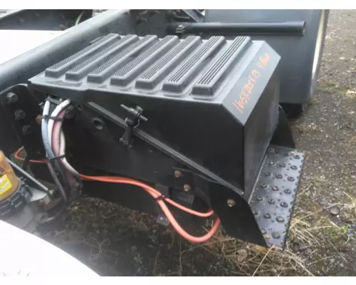 INTERNATIONAL MV BATTERY BOX