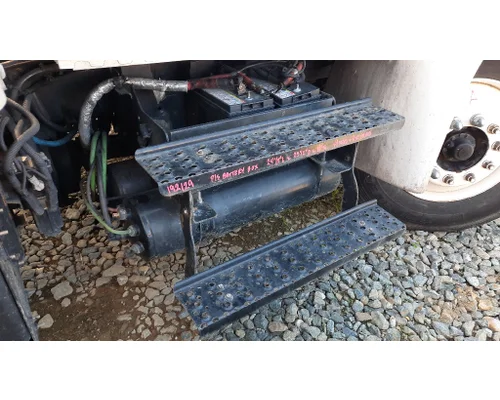 INTERNATIONAL MV BATTERY BOX