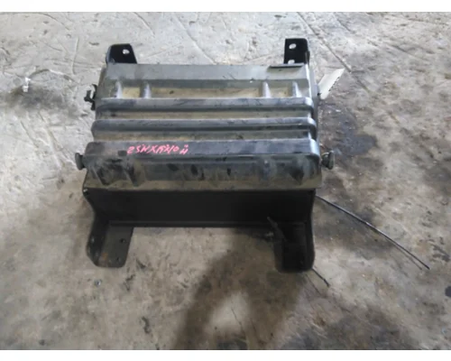 INTERNATIONAL MV BATTERY BOX