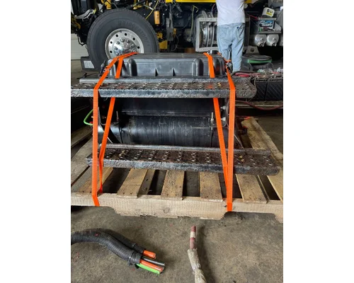 INTERNATIONAL MV Battery Box