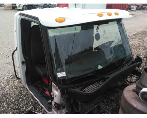 INTERNATIONAL MV CAB