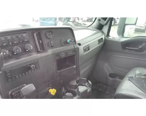 INTERNATIONAL MV CAB
