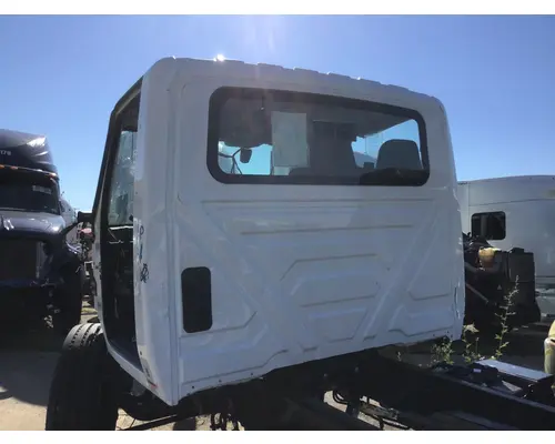 INTERNATIONAL MV CAB
