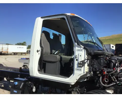 INTERNATIONAL MV CAB