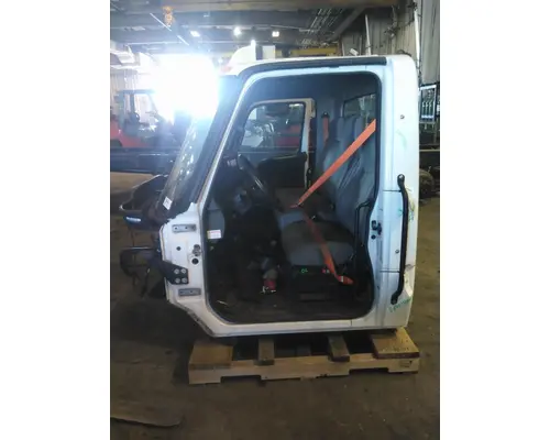 INTERNATIONAL MV CAB