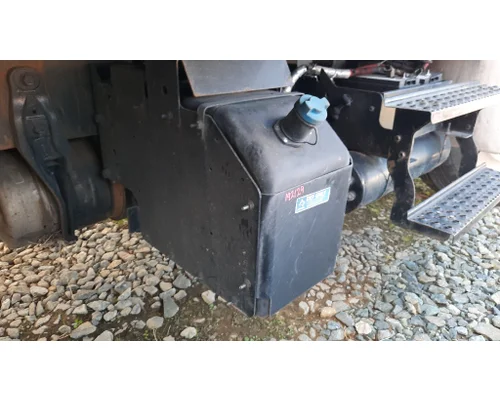 INTERNATIONAL MV DEF TANK