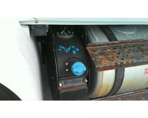 INTERNATIONAL MV DEF TANK