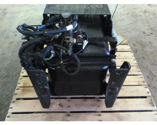 INTERNATIONAL MV DEF TANK