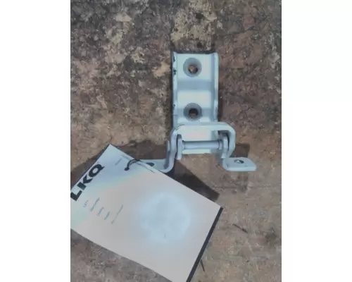 INTERNATIONAL MV DOOR HINGE