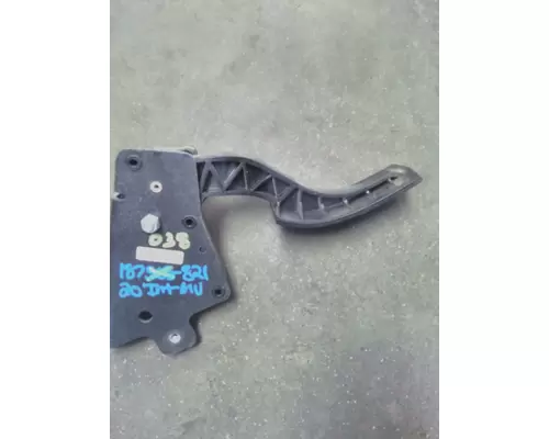 INTERNATIONAL MV FOOT PEDAL