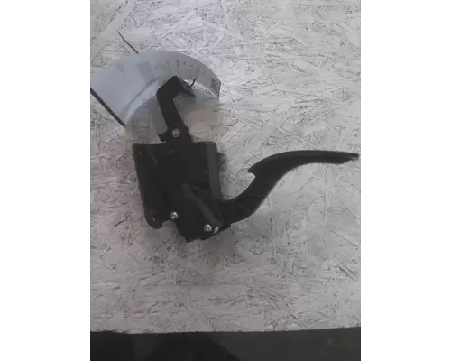 INTERNATIONAL MV FOOT PEDAL