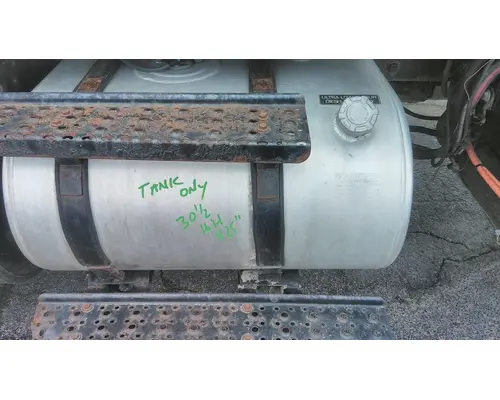 INTERNATIONAL MV FUEL TANK