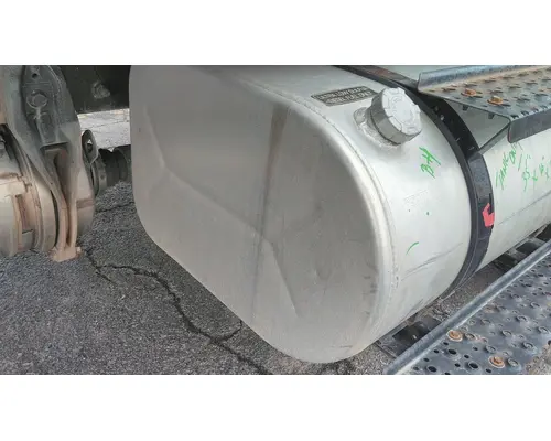 INTERNATIONAL MV FUEL TANK