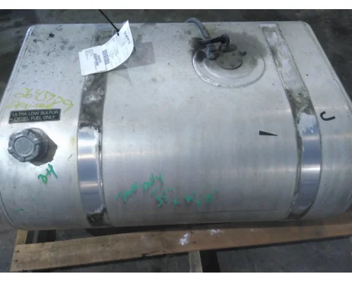 INTERNATIONAL MV FUEL TANK