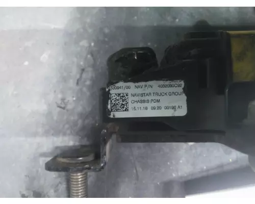 INTERNATIONAL MV FUSE BOX