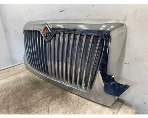 INTERNATIONAL MV Grille