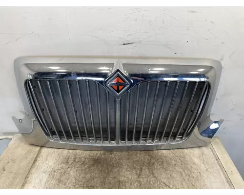INTERNATIONAL MV Grille