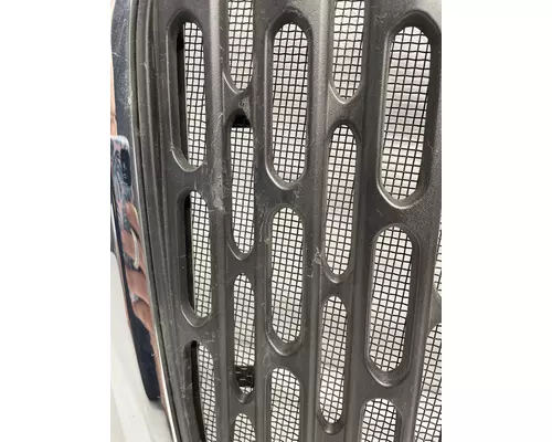 INTERNATIONAL MV Grille