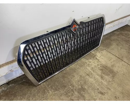 INTERNATIONAL MV Grille