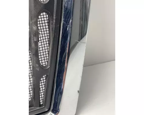 INTERNATIONAL MV Grille