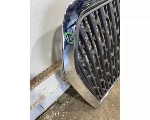 INTERNATIONAL MV Grille