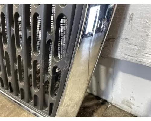 INTERNATIONAL MV Grille
