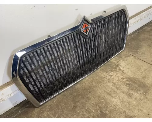 INTERNATIONAL MV Grille