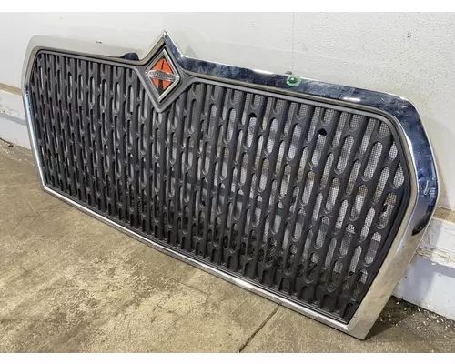 INTERNATIONAL MV Grille