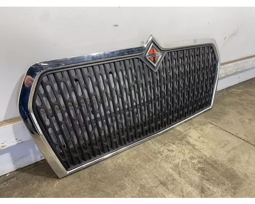INTERNATIONAL MV Grille