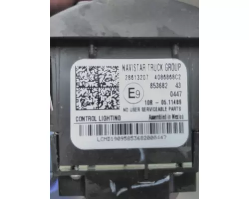 INTERNATIONAL MV HEADLAMP SWITCH