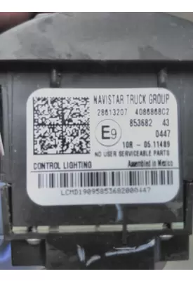 INTERNATIONAL MV HEADLAMP SWITCH