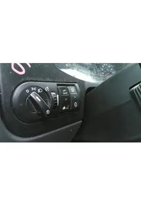 INTERNATIONAL MV HEADLAMP SWITCH