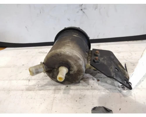 INTERNATIONAL MV POWER STEERING RESERVOIR