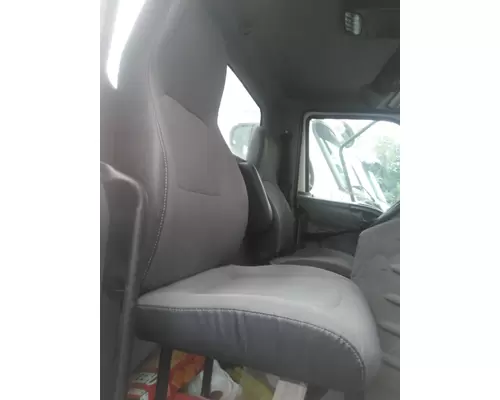 INTERNATIONAL MV SEAT, FRONT