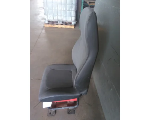 INTERNATIONAL MV SEAT, FRONT