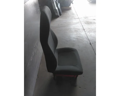 INTERNATIONAL MV SEAT, FRONT