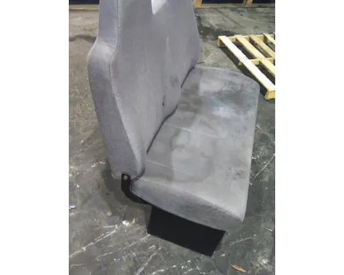 INTERNATIONAL MV SEAT, FRONT