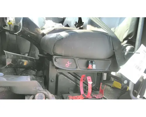 INTERNATIONAL MV SEAT, FRONT
