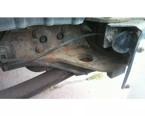 INTERNATIONAL MV SPRING HANGER