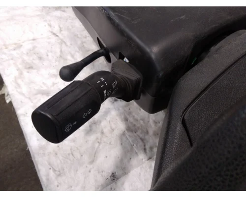 INTERNATIONAL MV STEERING COLUMN