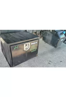 INTERNATIONAL MV TOOL BOX